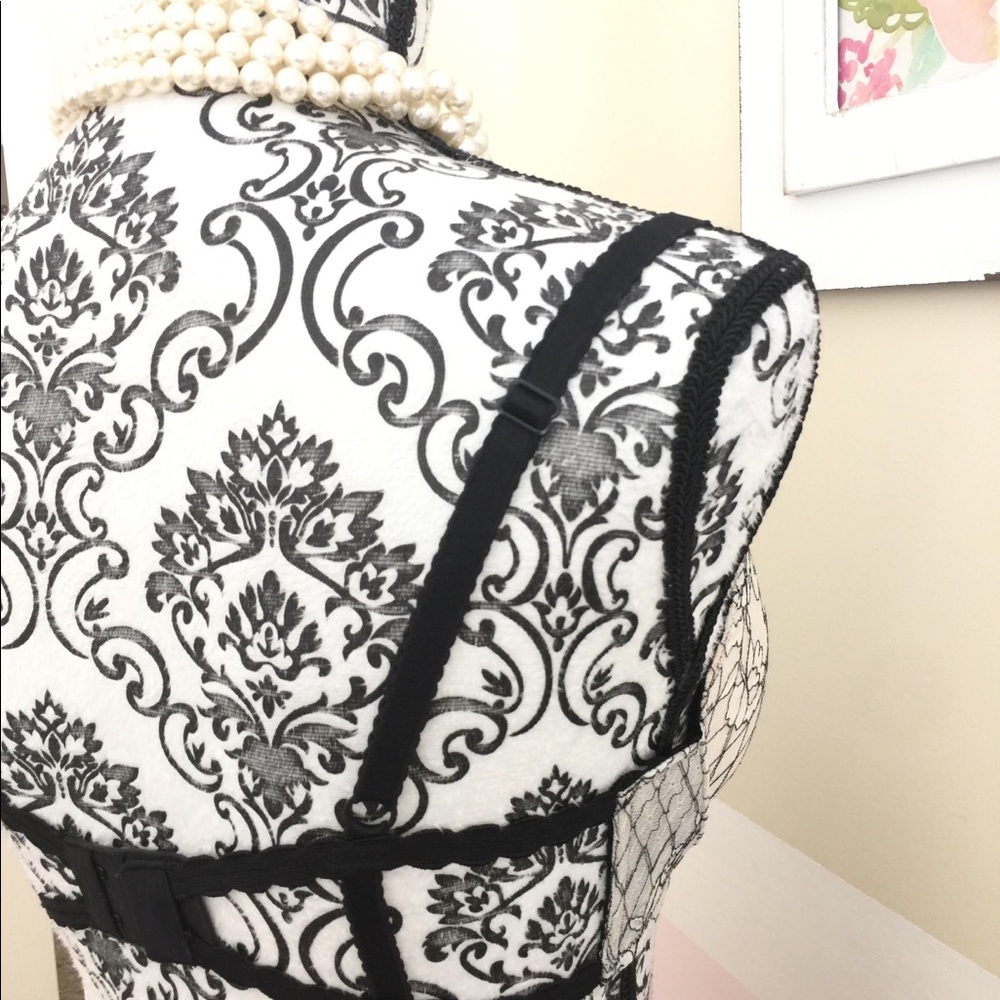 (NWOT) Victoria’s Secrets Black Lace Push-Up (34D) - Picture 5 of 8